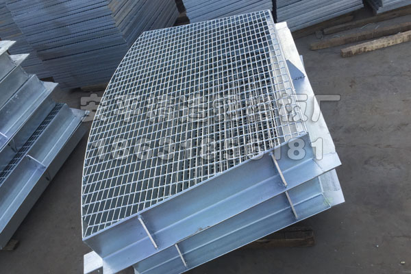 鶴壁異形鋼格板專業(yè)制造——安平縣精造鋼格板廠